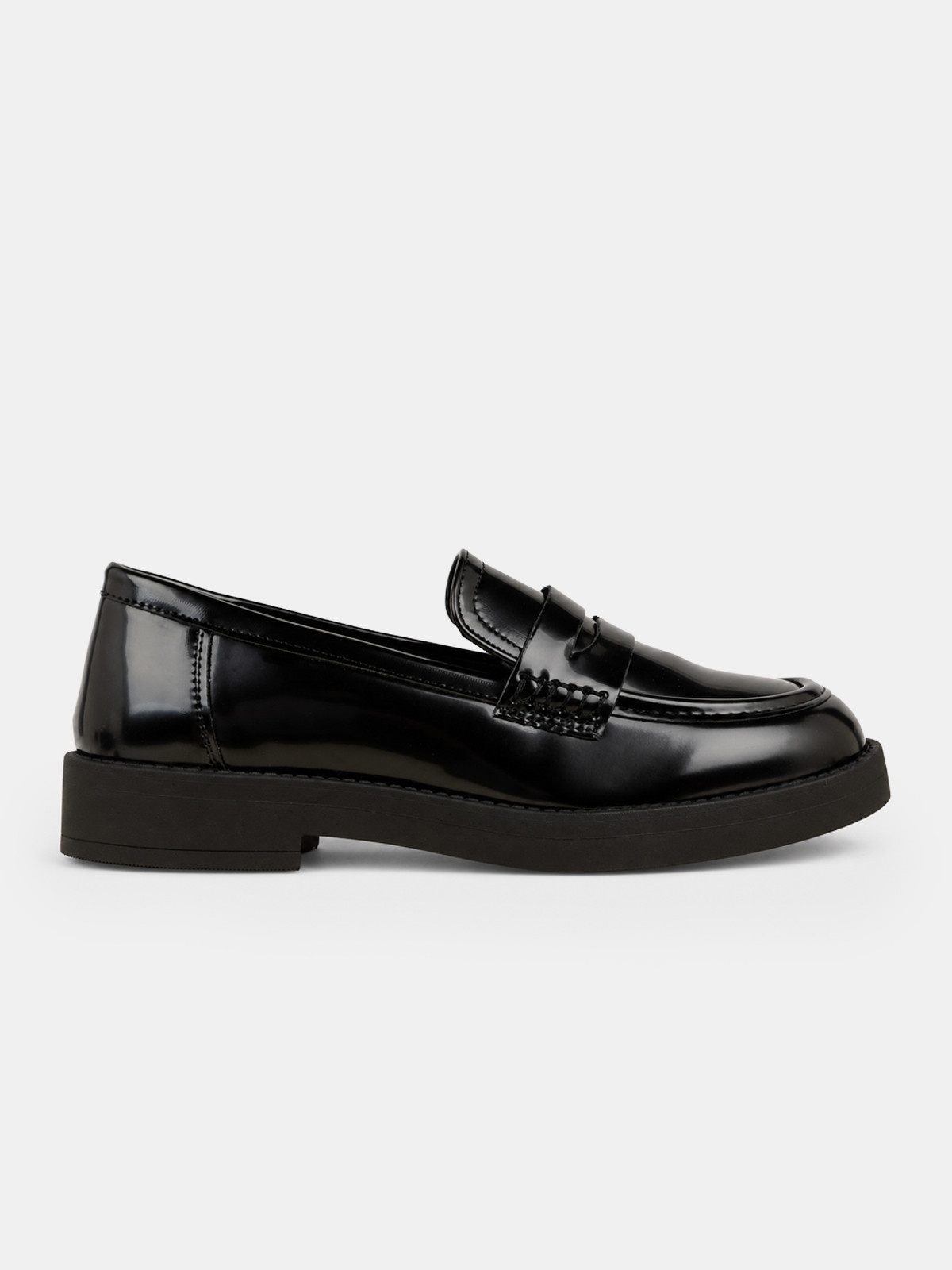 Mocassins coloris noir femme (36-41) Mocassins coloris noir femme (36-41)
