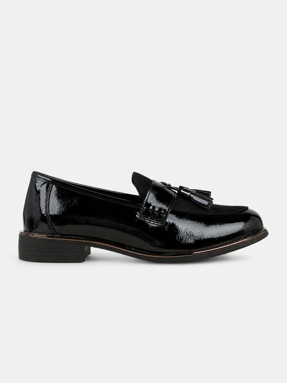 Mocassins noirs pompons femme (37-42) Mocassins noirs pompons femme (37-42)