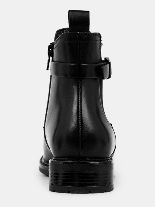 Bottines plates zippées...