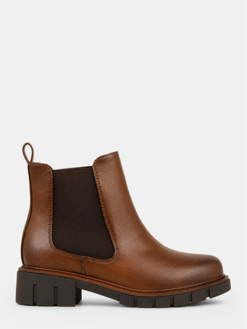 Bottines marrons plates...