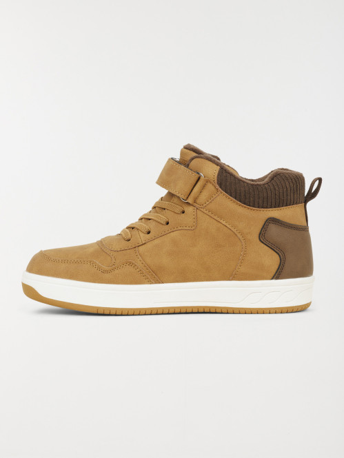 Basket montante camel...
