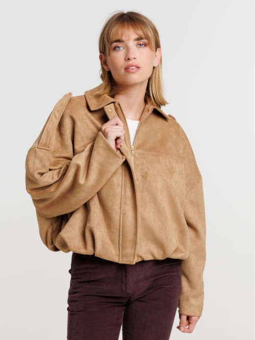 Veste suédine forme boule...