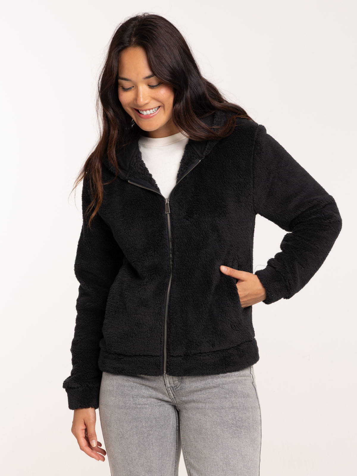 Sweat à capuche doux zippé noir femme Sweat à capuche doux zippé noir femme