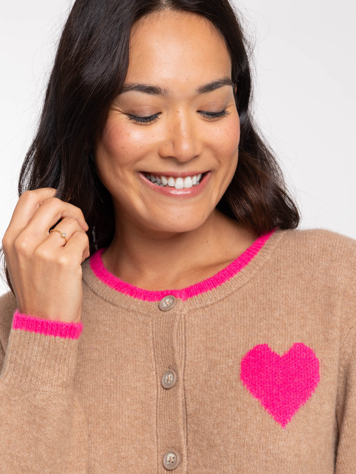 Gilet boutonné coeur Love vibe femme Gilet boutonné coeur Love vibe femme