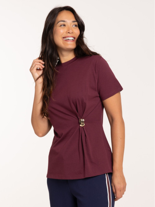 T-shirt détail bijou devant...