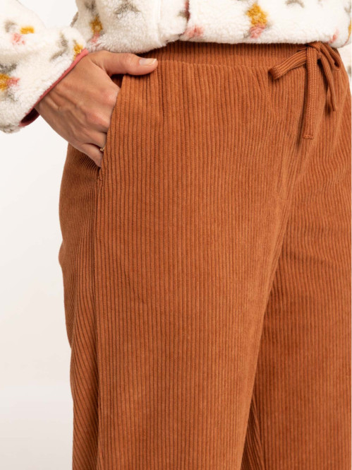 Pantalon velours côtelé...