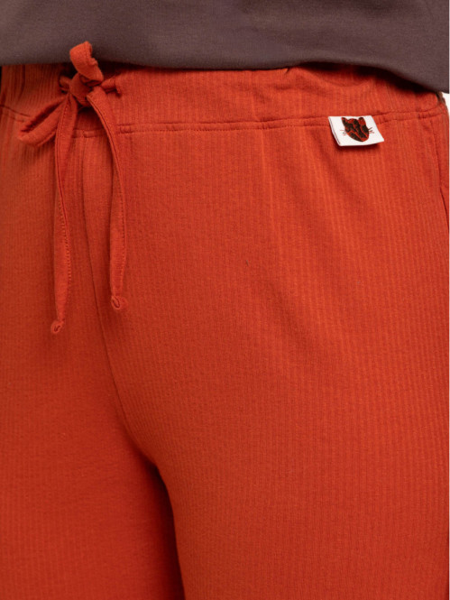 Bas de pyjama terre de feu...