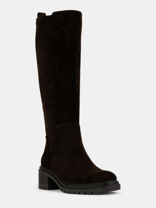 Bottes à talon marrons...