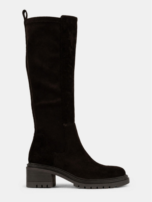 Bottes à talon marrons...