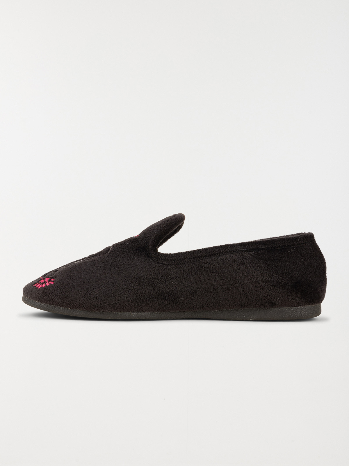 Chausson noir fleur brodé femme (36-41) Chausson noir fleur brodé femme (36-41)