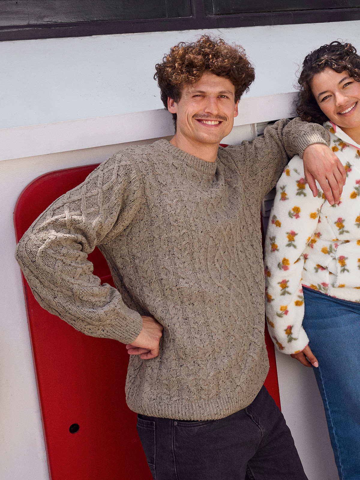 Pull col rond homme coloris peanut Pull col rond homme coloris peanut