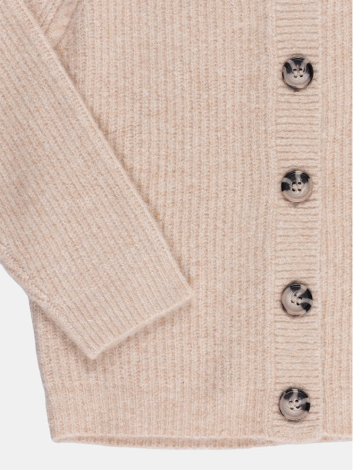 Gilet boutonné col rond...
