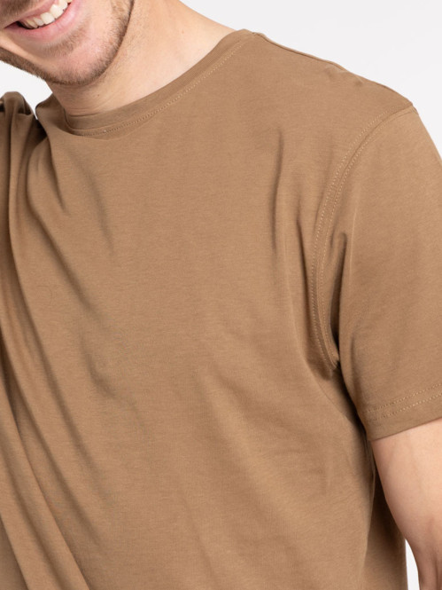 T-shirt col rond café foncé...