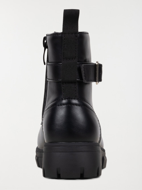 Bottines noires lacets...