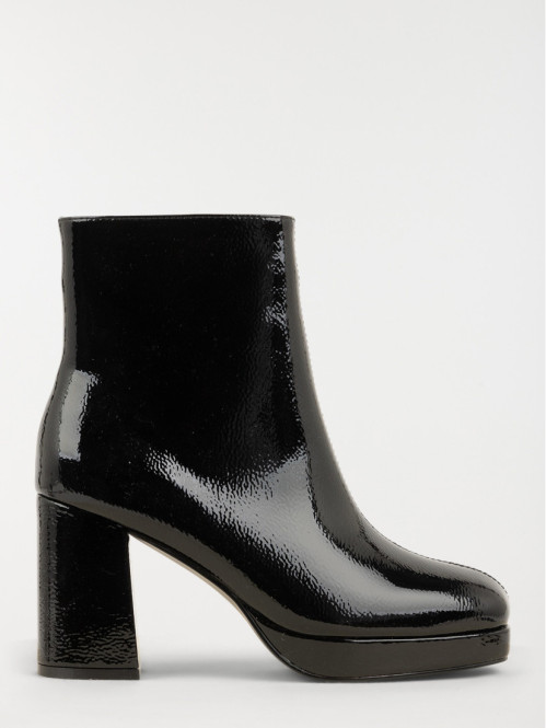 Bottines vernies à talon...