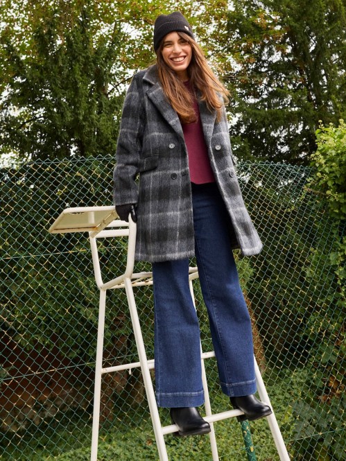 Manteau mi-long à carreaux...