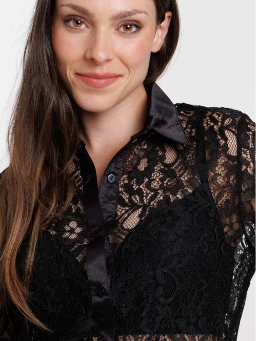 Chemise dentelle manches...