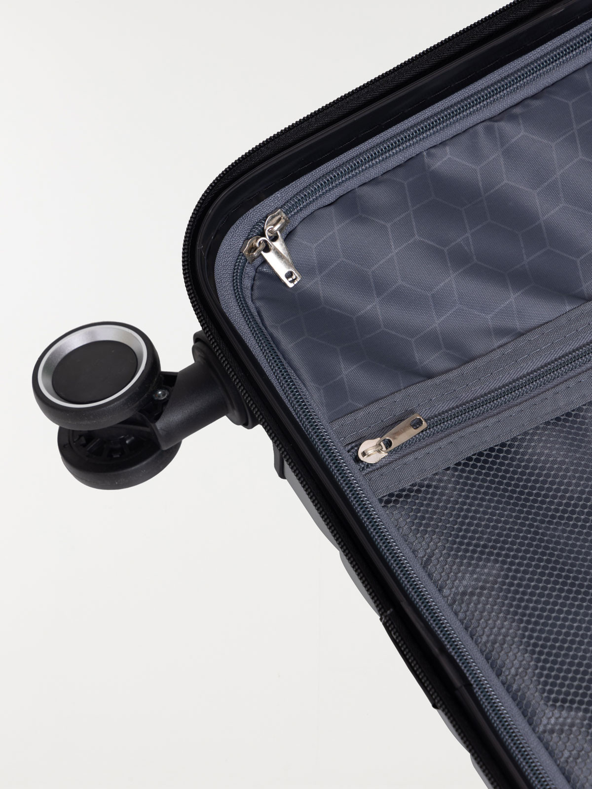 Valise rigide argentée 