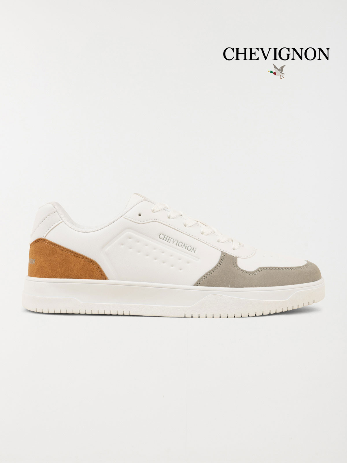 Basket Chevignon homme (40-45)