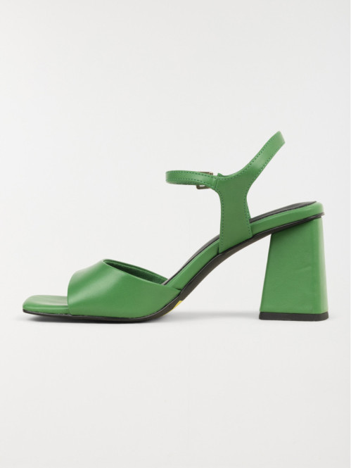 Sandales vertes à talon...