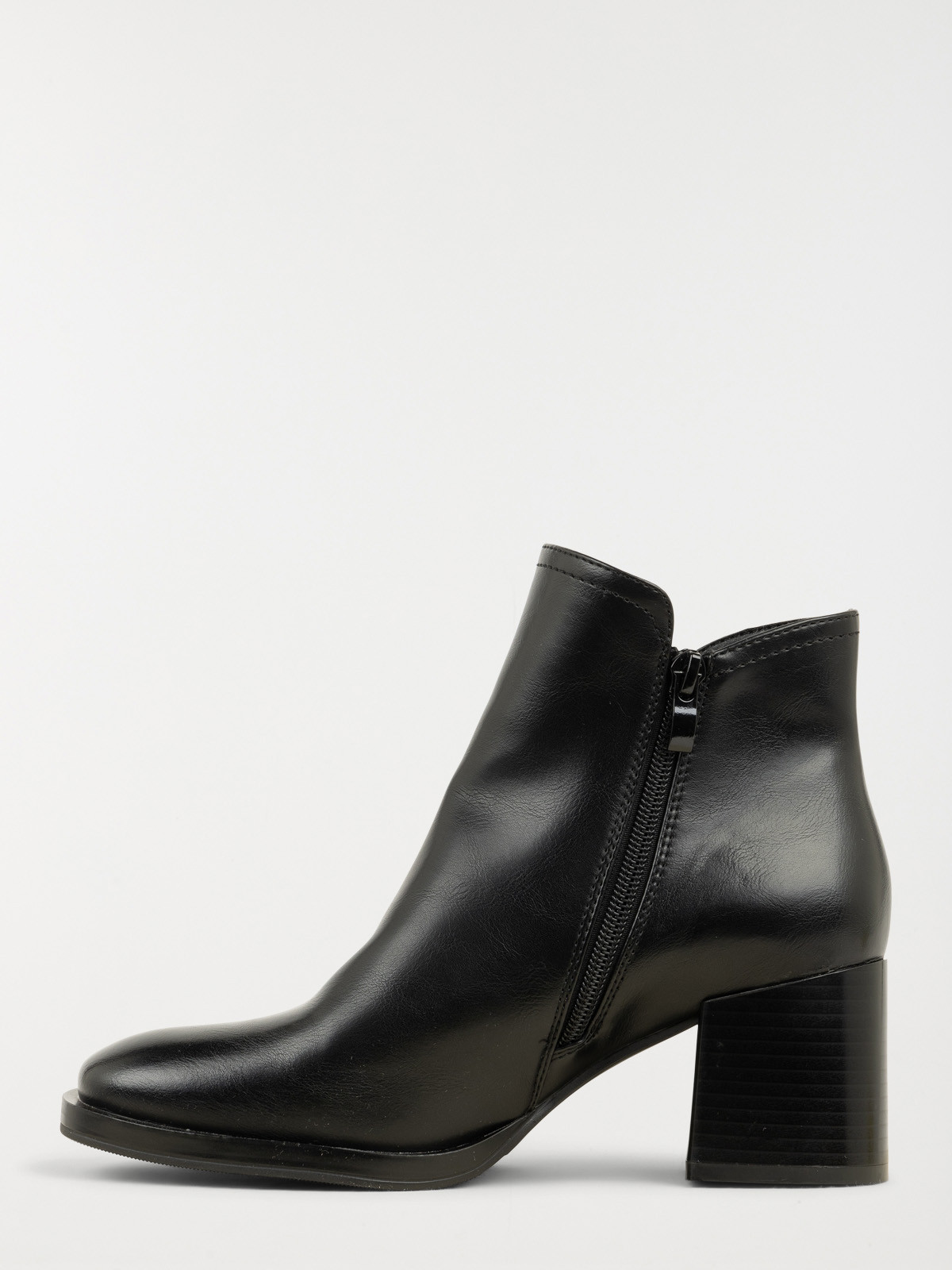 Bottine noire talon femme (36-41) Bottine noire talon femme (36-41)