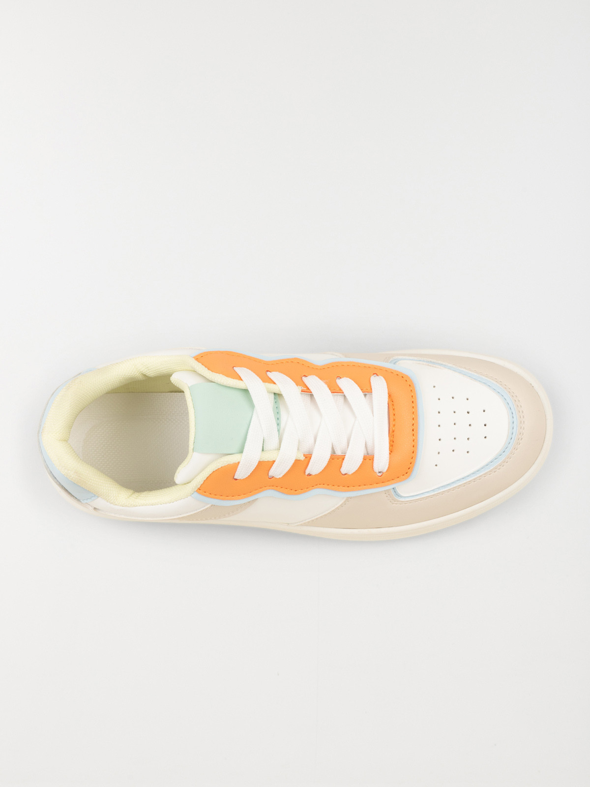 Baskets basses femme (36-41) Baskets basses femme (36-41)