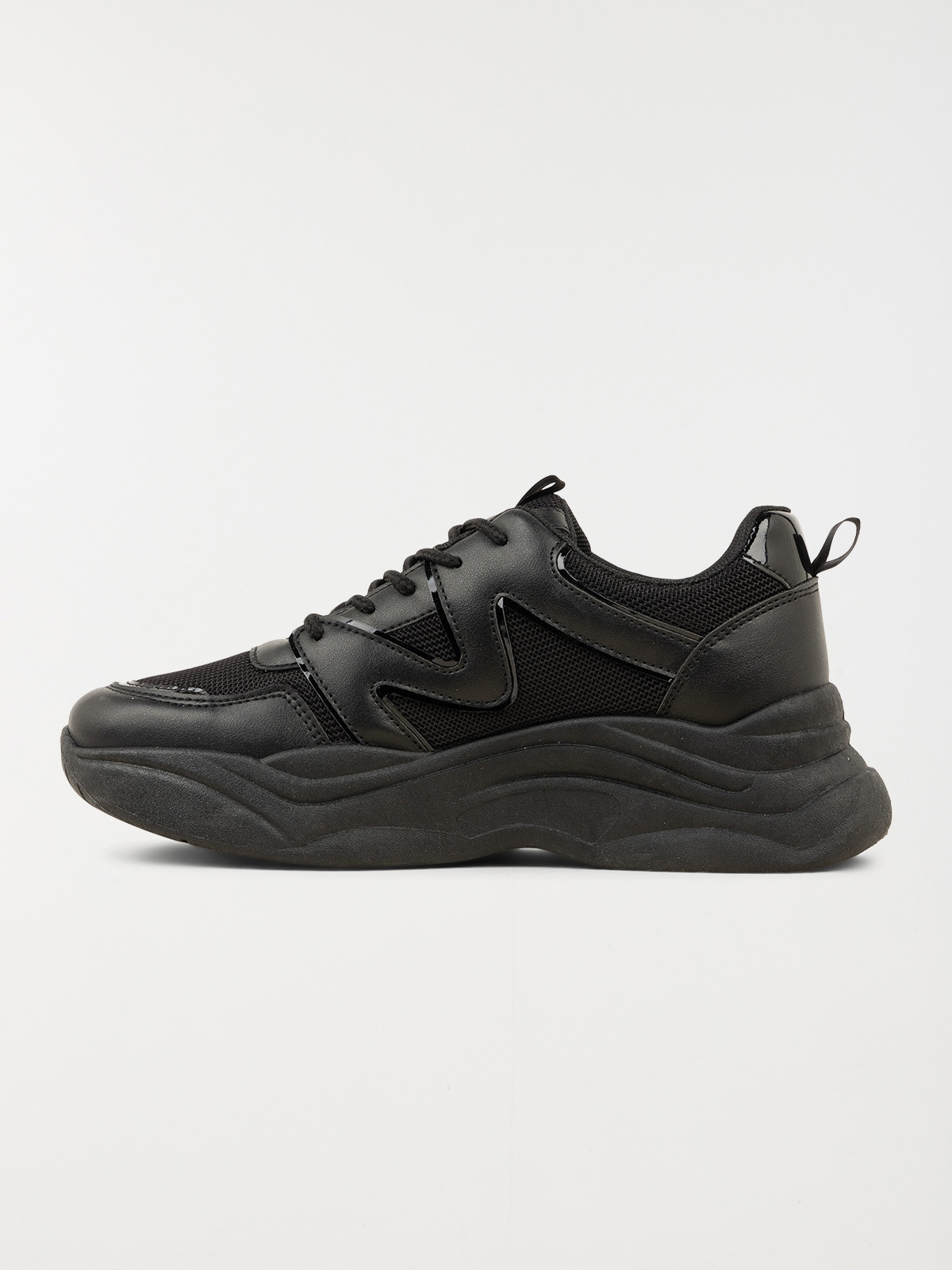 Basket de sport noir femme (36-41) Basket de sport noir femme (36-41)