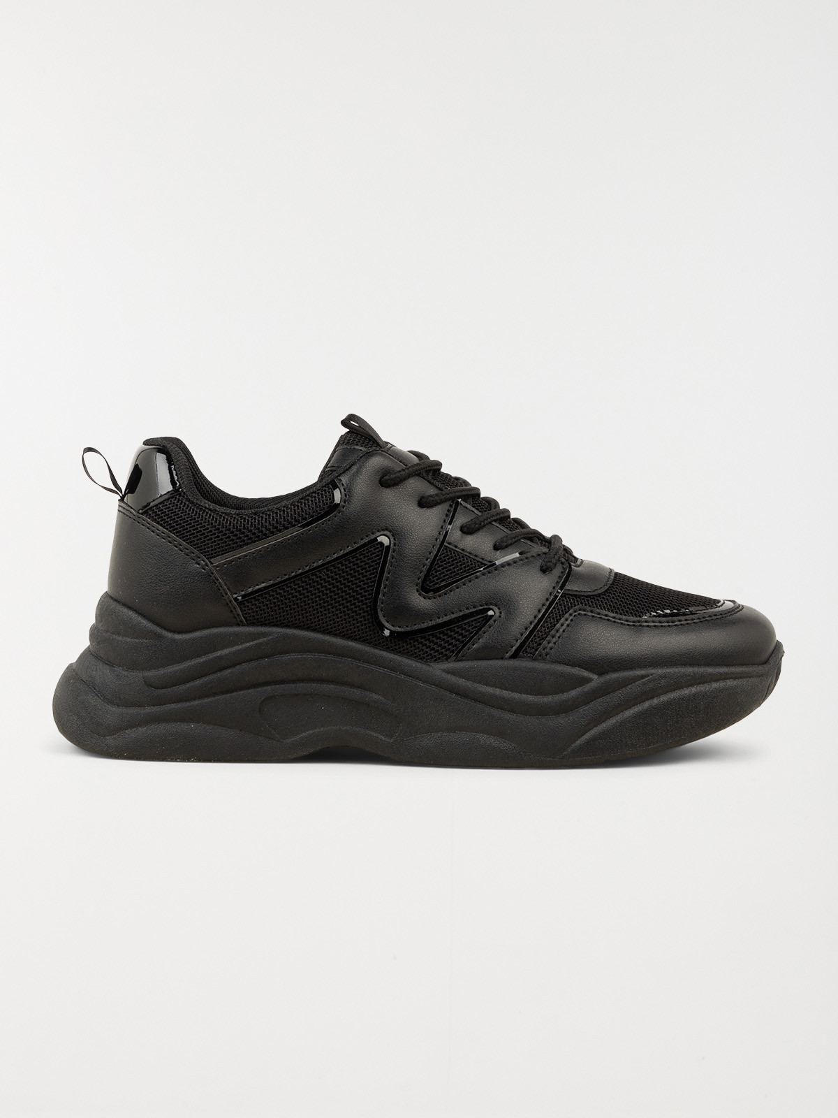 Basket de sport noir femme (36-41) Basket de sport noir femme (36-41)