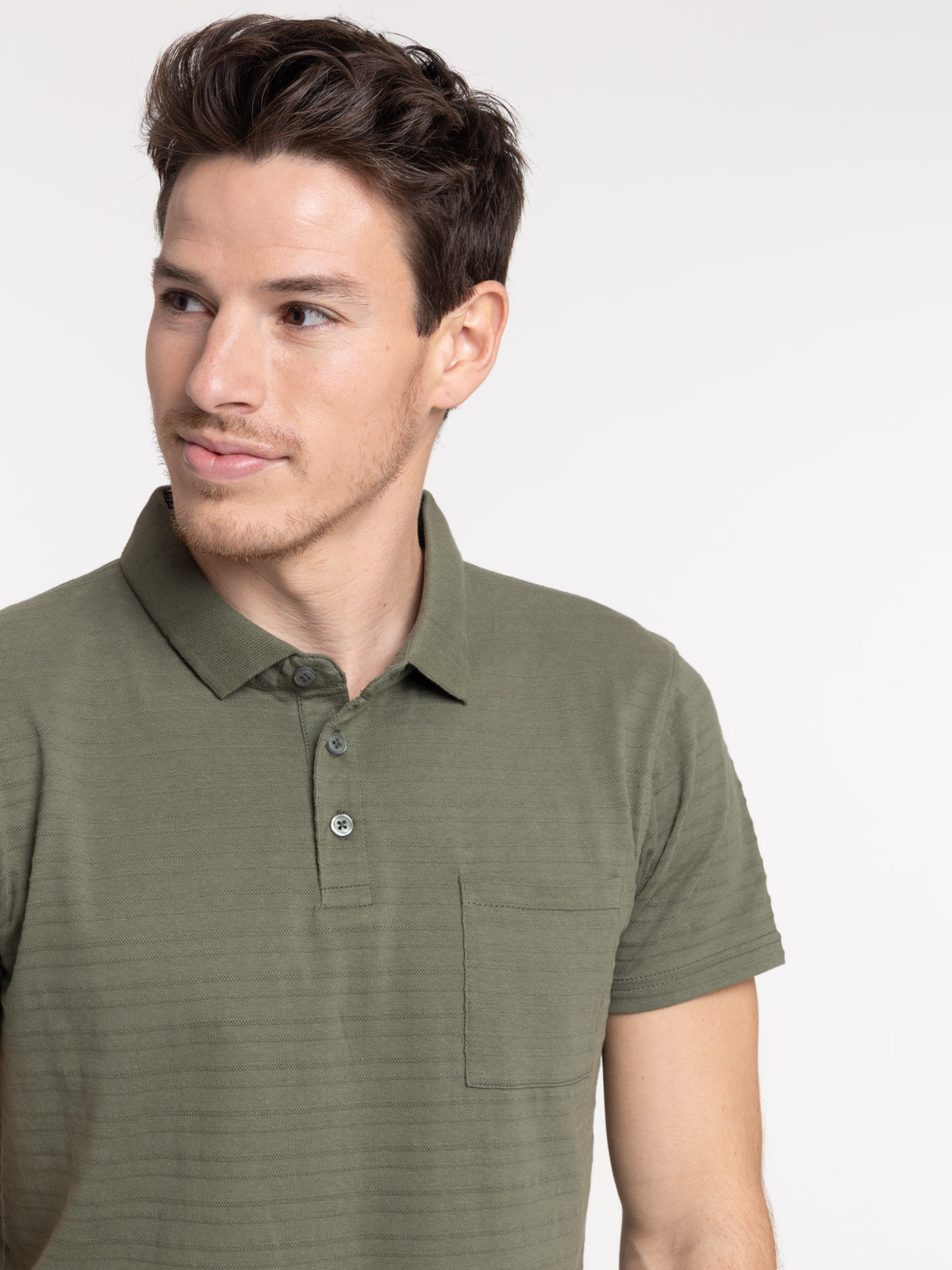 Polo coloris olive homme Polo coloris olive homme