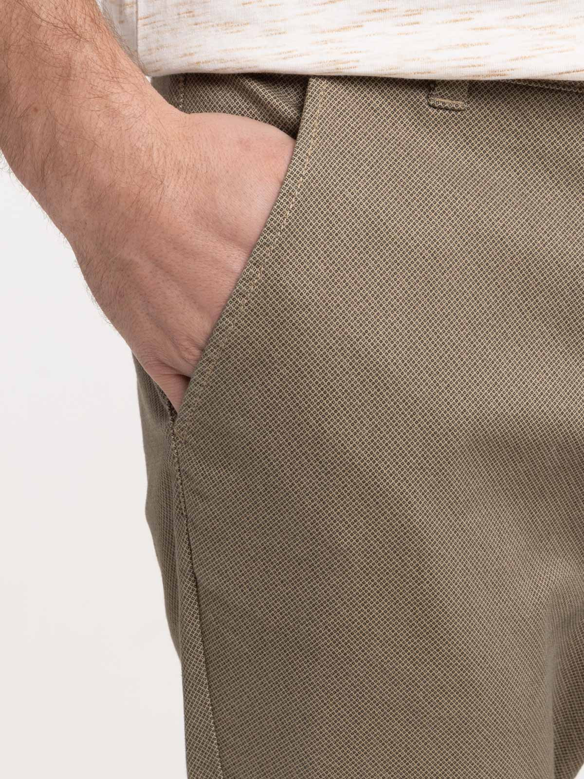 Pantalon chino coloris craie homme