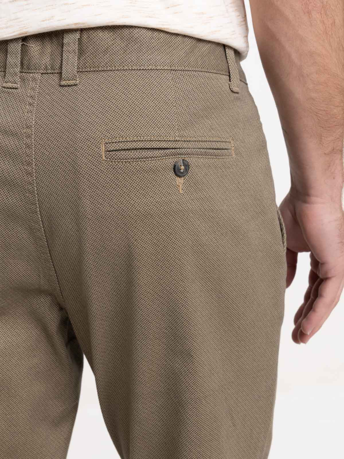 Pantalon chino coloris craie homme