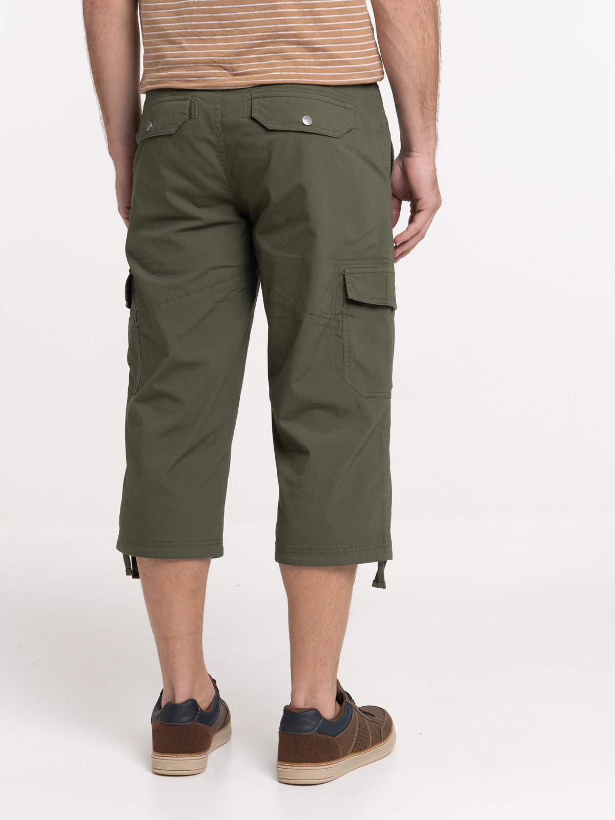 Pantacourt homme coloris olive