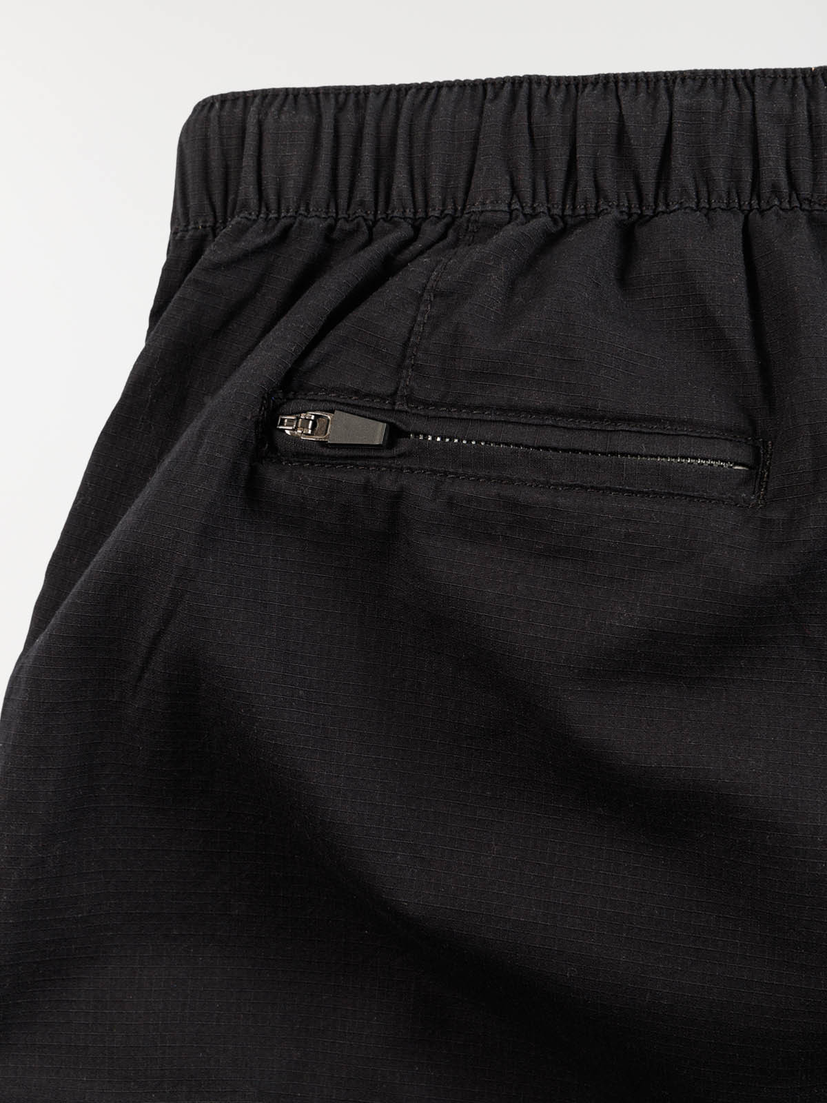 Bermuda cargo noir homme