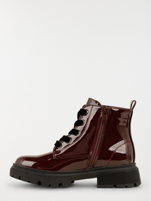 Bottines bordeaux vernies...