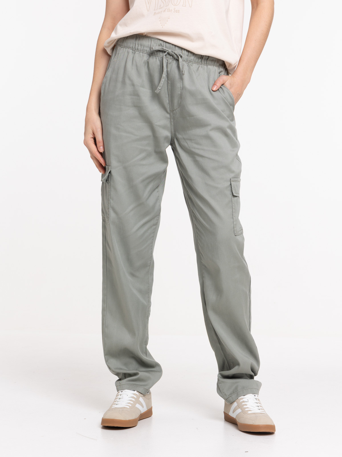 Pantalon cargo fluide femme Pantalon cargo fluide femme