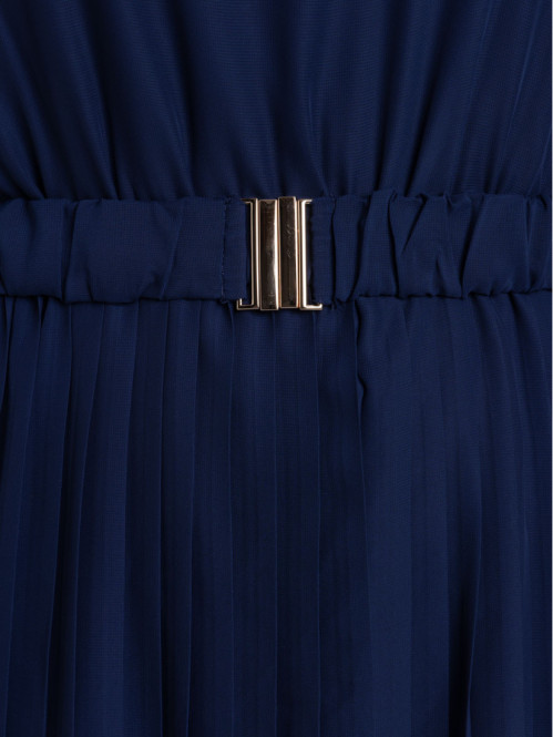 Robe plissée grande taille...