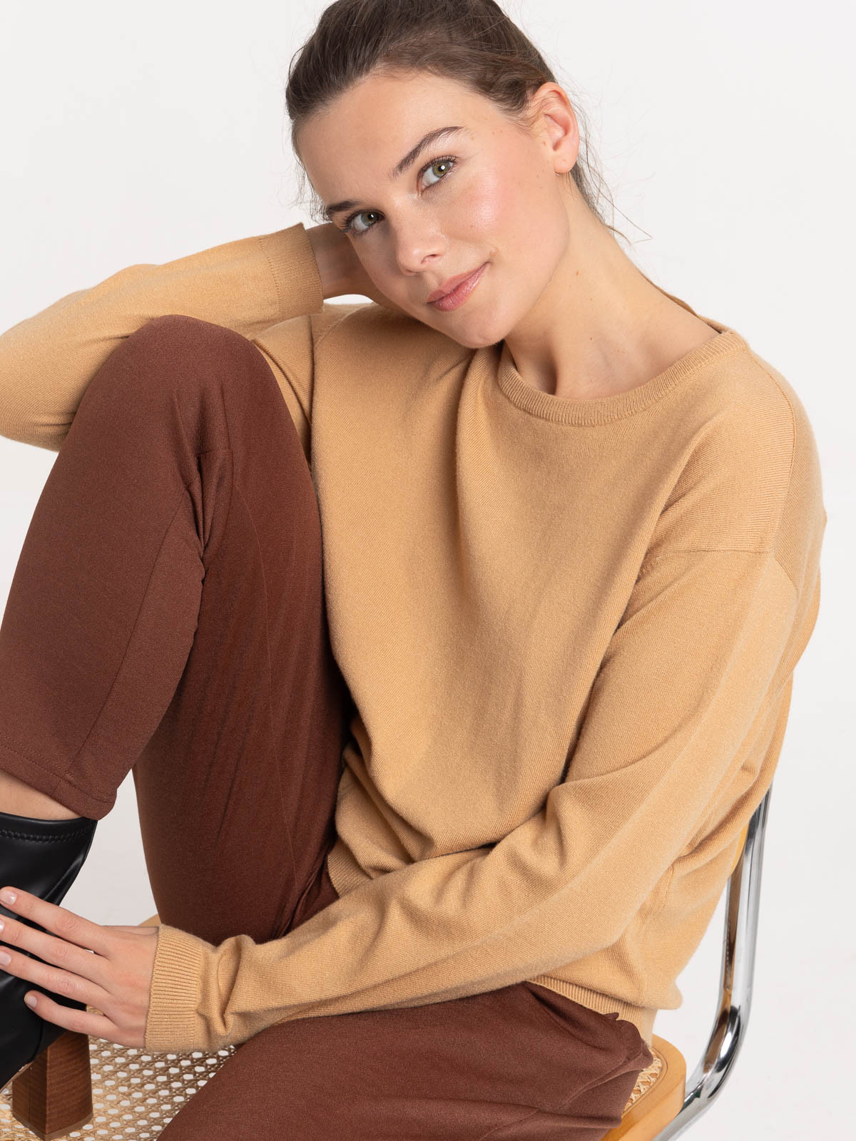 Pull moka col rond femme