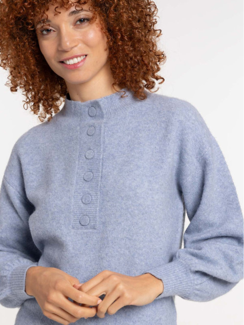 Pull col montant boutonne femme