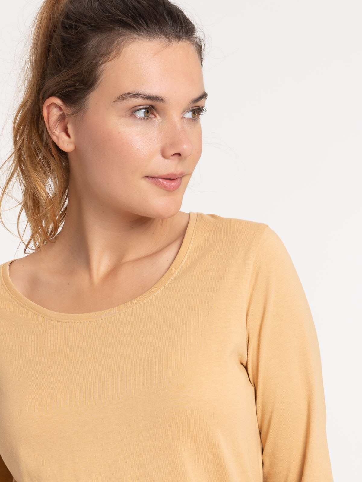 Tee-shirt col rond moka femme