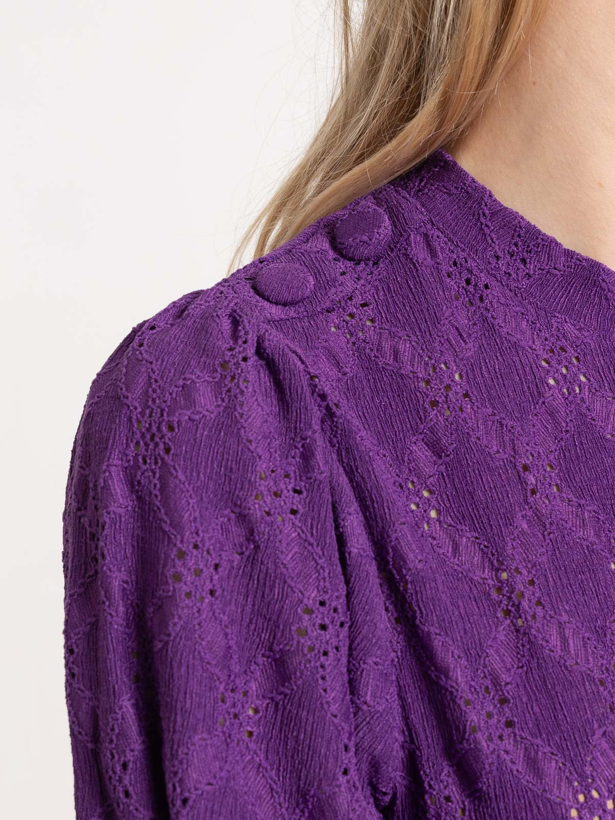 T-shirt dentelle boutons épaule femme