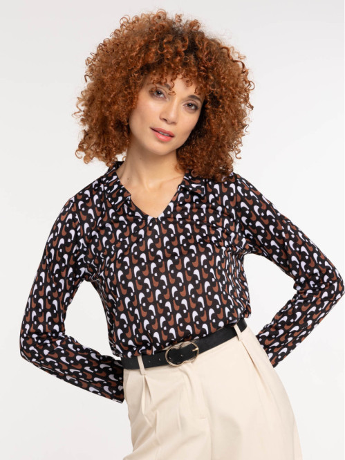 T-shirt imprimé graphique brunette femme