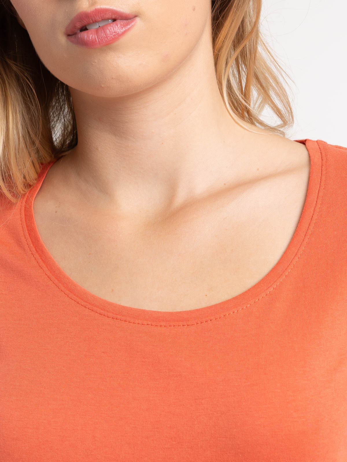 T-shirt col rond orange sienne femme
