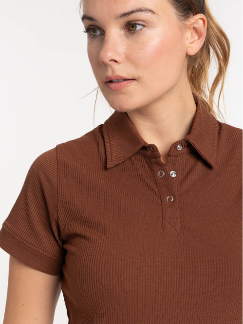 Polo côtelé brunette femme