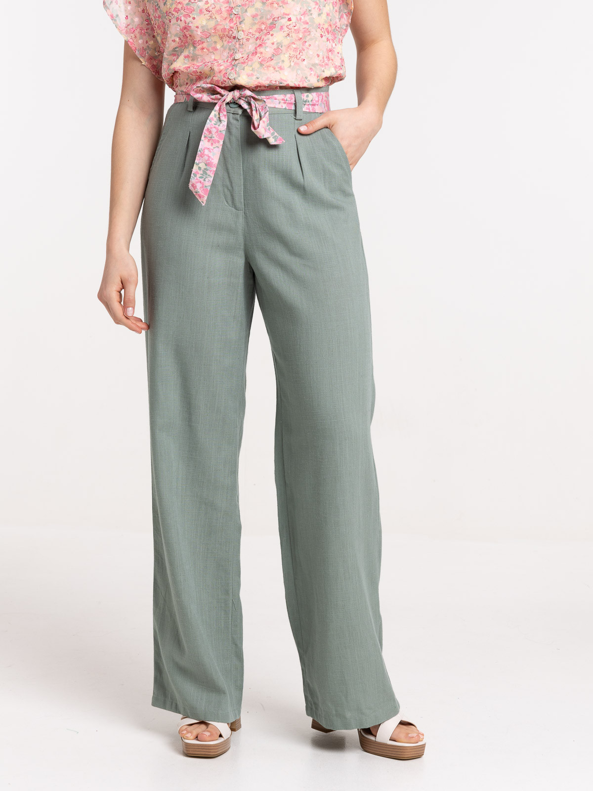 Pantalon large ceinture fleurie femme