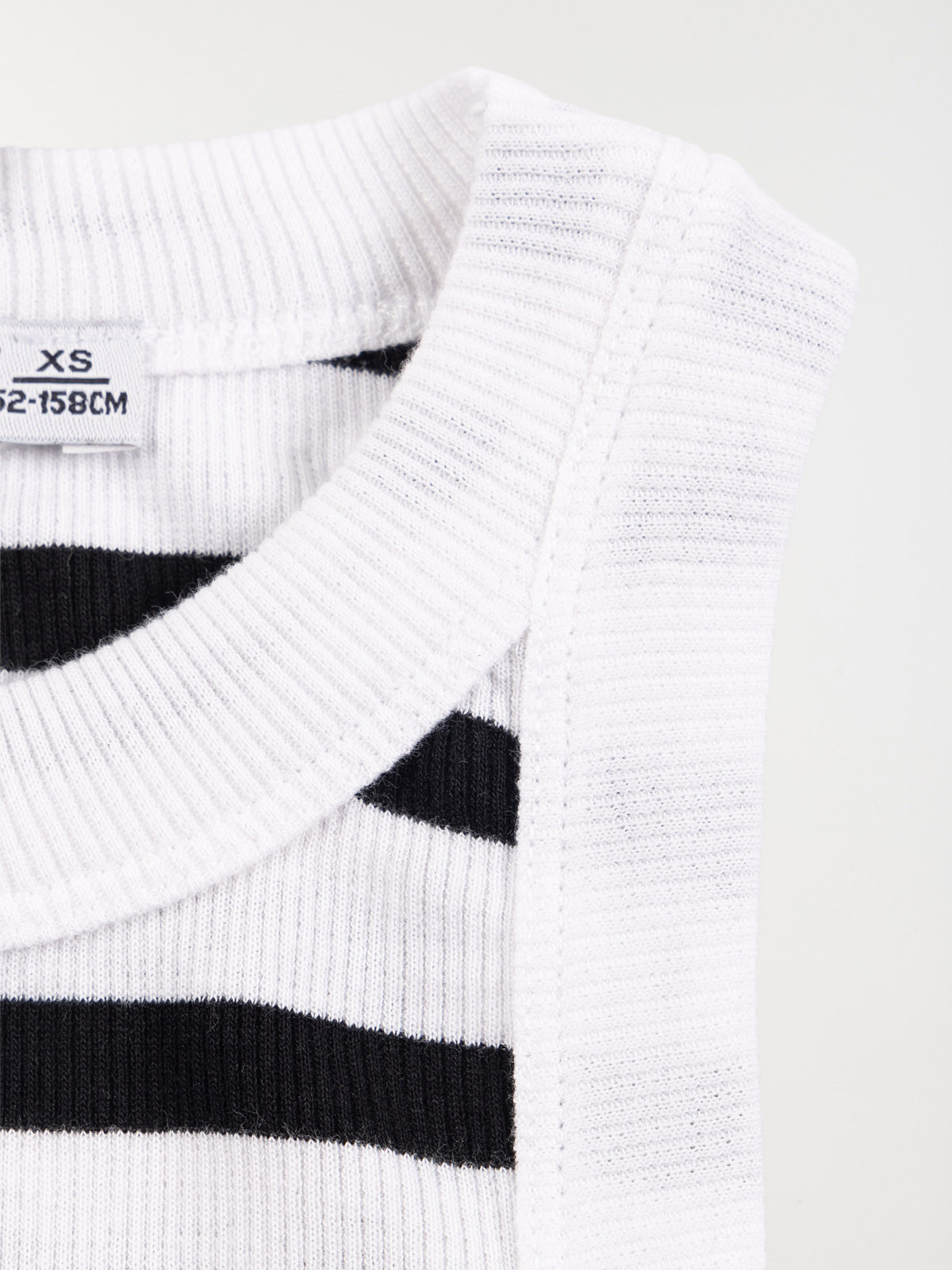 Débardeur rayé blanc et noir (XXS-M)