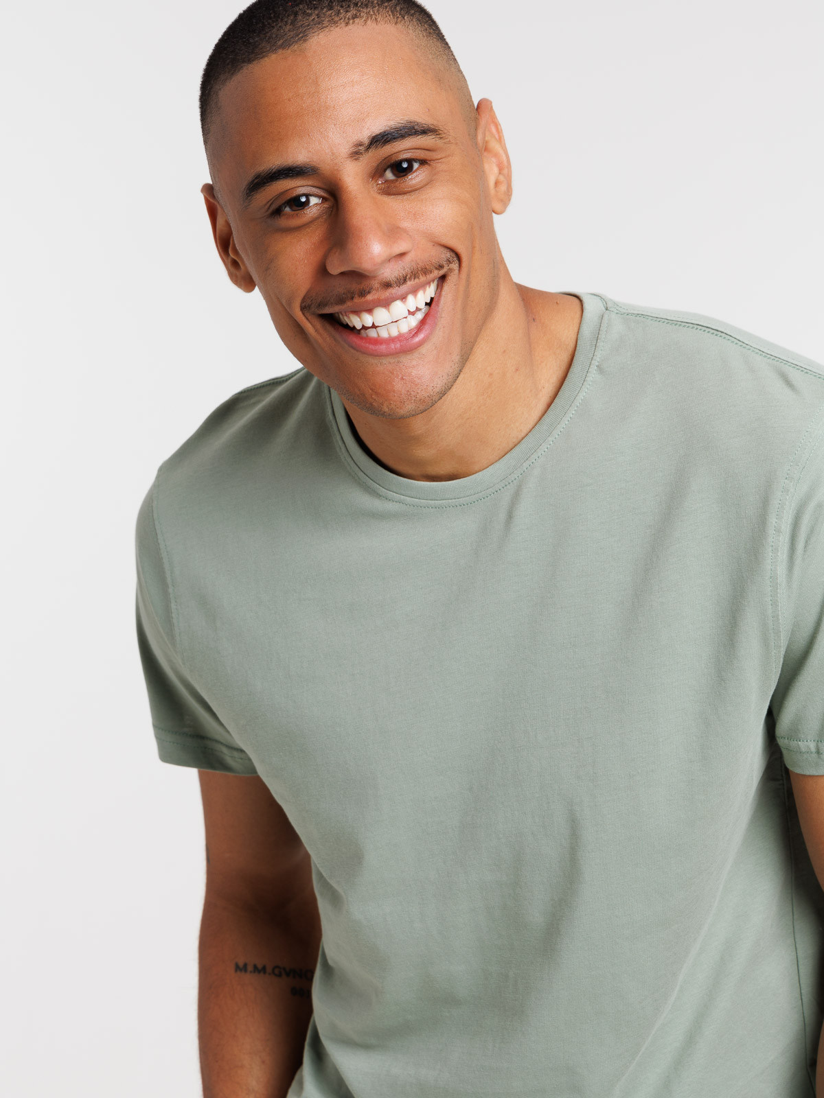 T-shirt col rond tilleul grisé homme