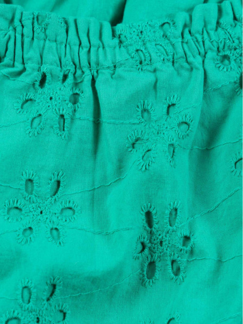 Blouse broderie anglaise...