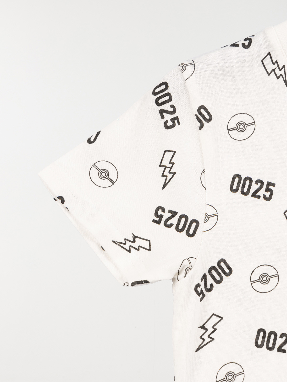 T-shirt Pikachu Pokémon garçon (3-12A) T-shirt Pikachu Pokémon garçon (3-12A)