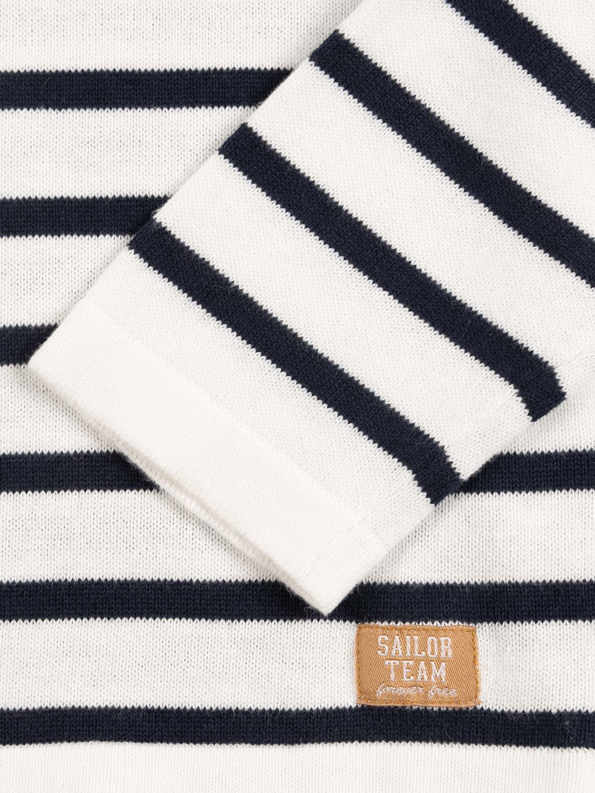 Pull rayé col rond garçon (3-12A) Pull rayé col rond garçon (3-12A)