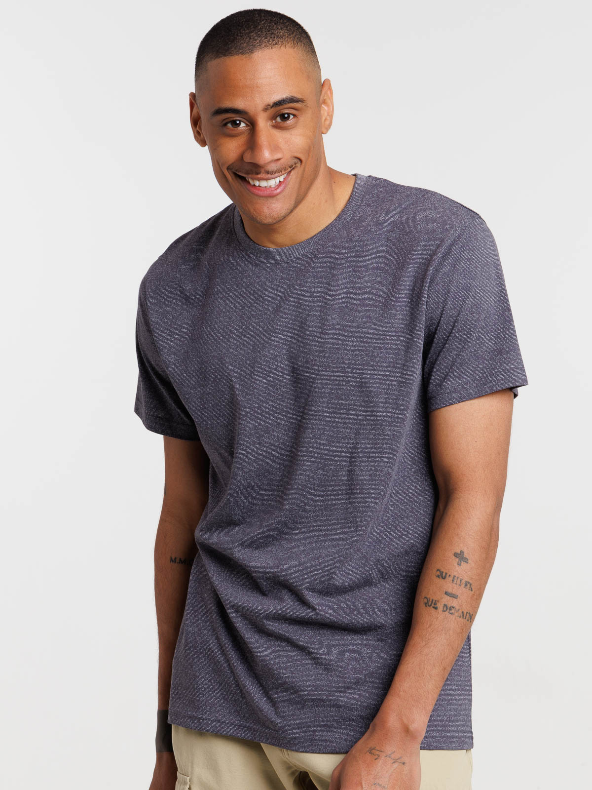 T-shirt bleuâtre homme